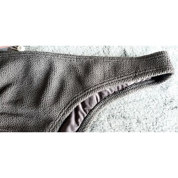 PILYQ SAND REEF -REEF TEENY NWT BIKINI BOTTOM SIZE M - Picture 3 of 9
